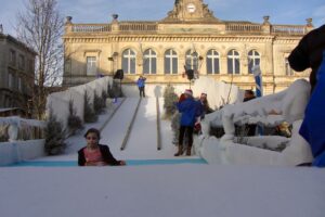 Piste de Luge2 https://www.amvcc.com/wp-content/uploads/2021/11/Piste-de-Luge2-300x200.jpg
